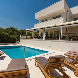 Gasthof Luxury Magico